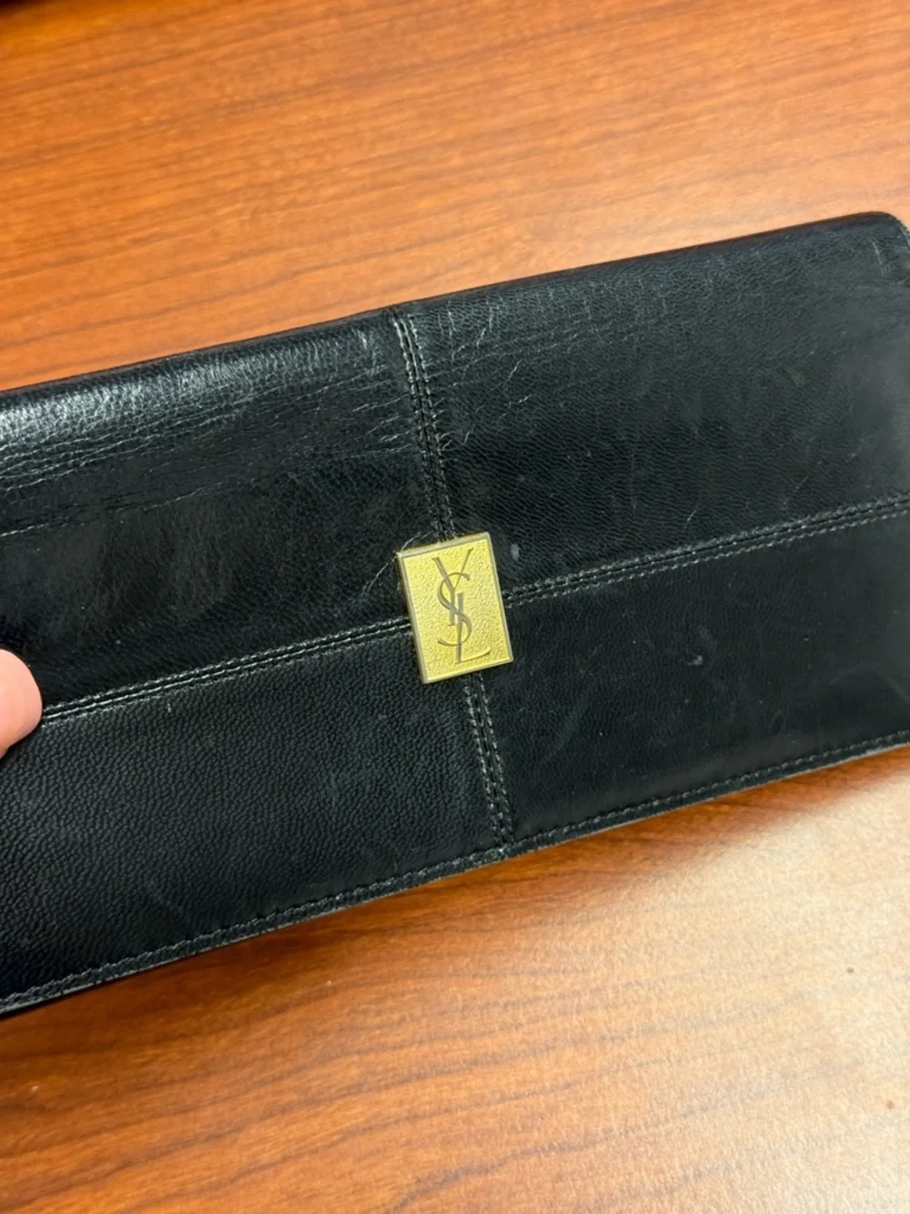 Yves Saint Laurent Black Leather Wallet with Gold YSL Plaque - Picture 2 of 15